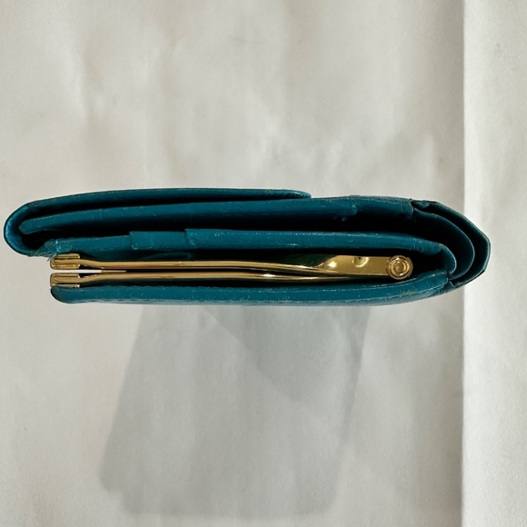 Vintage YSL compact kiss lock wallet - Picture 3 of 16